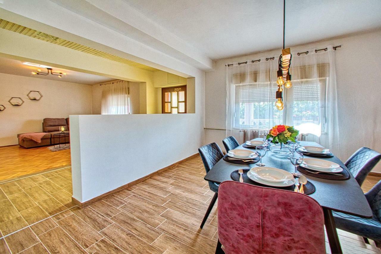 Sara Appartement Bibinje Buitenkant foto